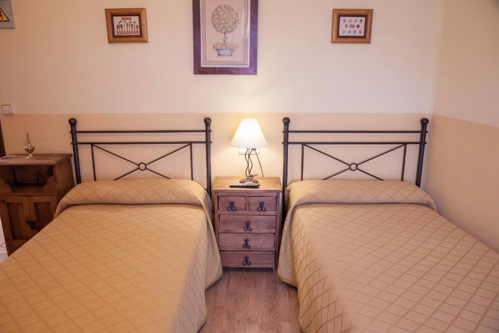 La Casa Del Maestro Guest House Tardelcuende Bilik gambar